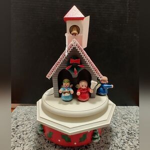 Christmas Revolving Music Box. Kurt S Adler  (1982). Plays "Silent Night". Works